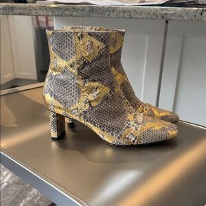 Alexandre Birman Gold and Gray Snakeskin Print leather Ankle Boots